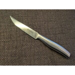 Basque Gourmet Stainless Steel Steak Knife Modern Ergonomic Cutlery‎